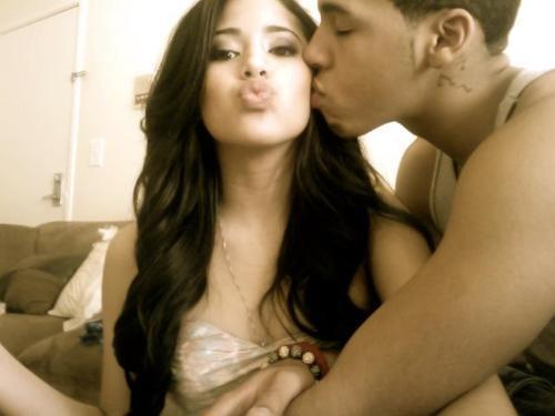 388330_117216395061612_100003197578145_92907_209311917_n - jasmine V 2