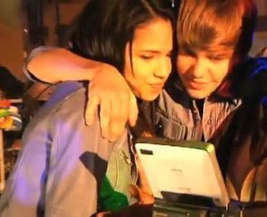 390460_117214761728442_100003197578145_92891_45226719_n - jasmine V 2