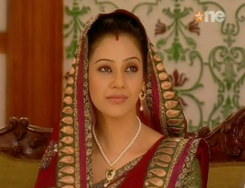 253edb2c51dc8c7729cc_25 - GEET - Hui Sabse Parayi - Caps