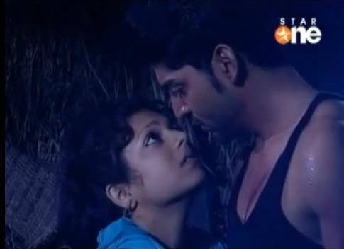 geet20 - GEET - Hui Sabse Parayi - Caps