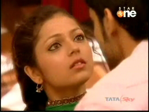 geet10thjunechunk1wmv00qqq (22) - GEET - Hui Sabse Parayi - Caps