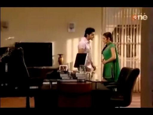 youtubemaanmp40000011200 (14) - GEET - Hui Sabse Parayi - Caps