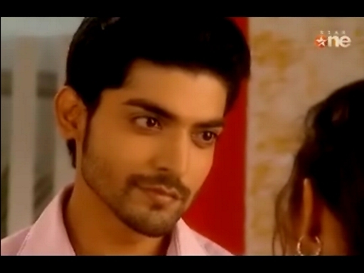 youtubemaanmp40000011200 (26) - GEET - Hui Sabse Parayi - Caps