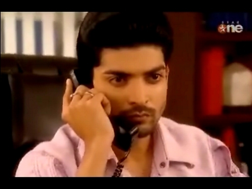 youtubemaanmp40000011200 (38) - GEET - Hui Sabse Parayi - Caps