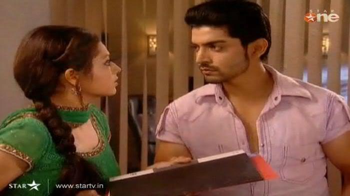 008 - GEET - Hui Sabse Parayi - Caps