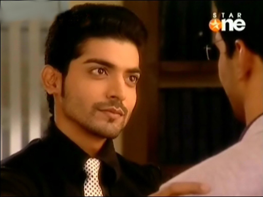 geet21stjune2010watchonnn (53)