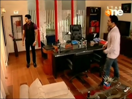 geet21stjune2010watchonfnnn (87)