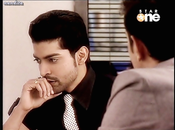 s4newstar120100622205 - GEET - Hui Sabse Parayi - Caps I