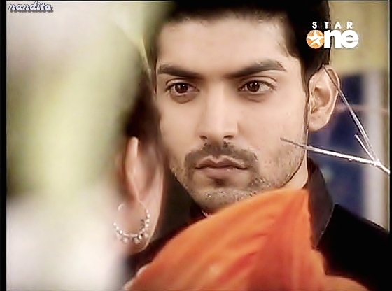 s4newstar120100622205 (14) - GEET - Hui Sabse Parayi - Caps I