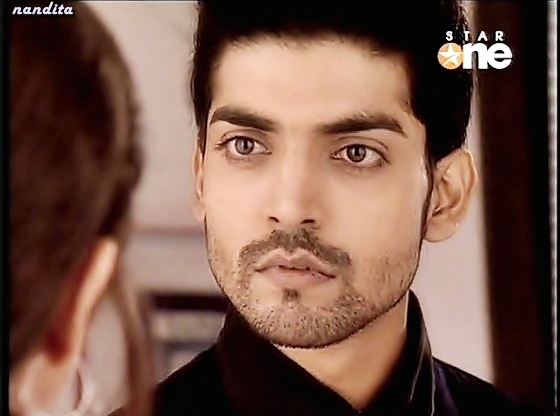 s4newstar120100622205 (20) - GEET - Hui Sabse Parayi - Caps I