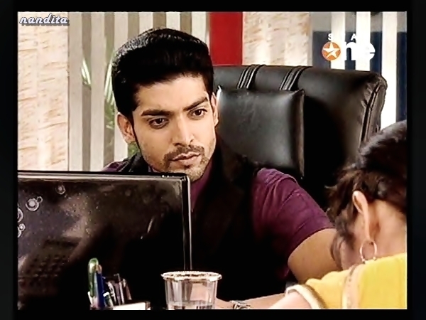 s4newstar12010062401220 (26) - GEET - Hui Sabse Parayi - Caps I