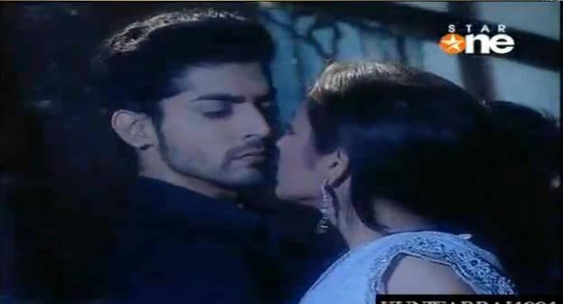 pic15 - GEET - Hui Sabse Parayi - Caps I