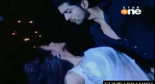 pic20 - GEET - Hui Sabse Parayi - Caps I