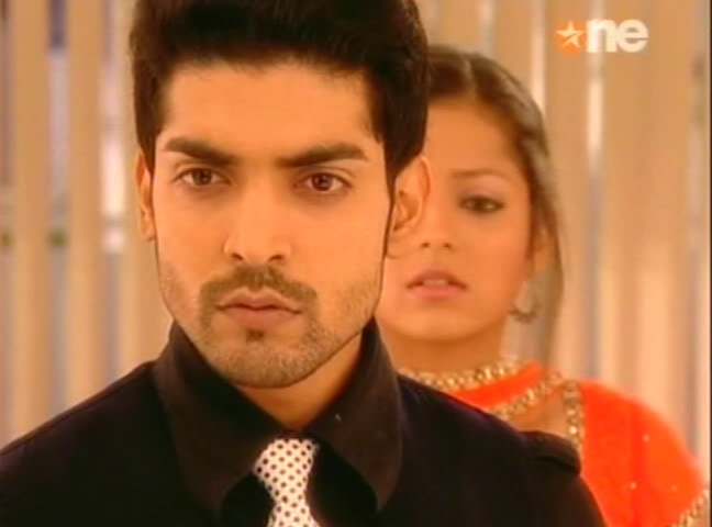 45 - GEET - Hui Sabse Parayi - Caps I