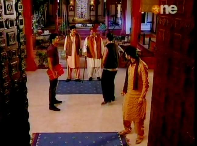 1003 - GEET - Hui Sabse Parayi - Caps II