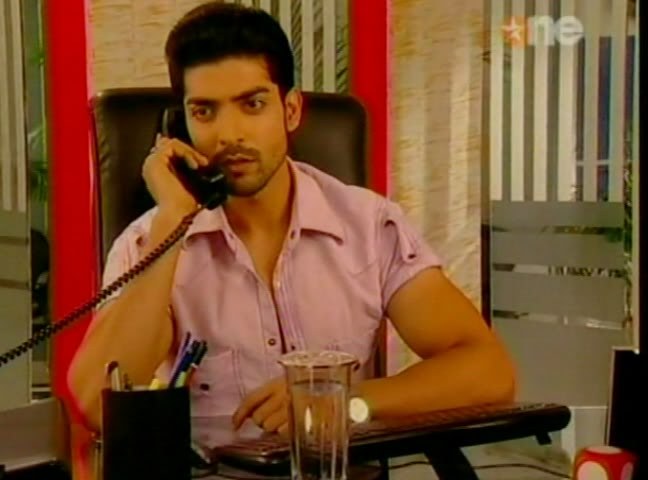 1186 - GEET - Hui Sabse Parayi - Caps III