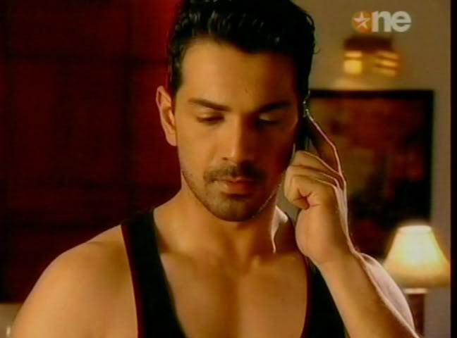 1192 - GEET - Hui Sabse Parayi - Caps III