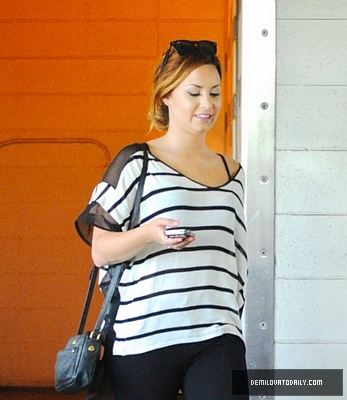 Demi (6) - Demitzu - 24 02 2012 - Stops at the library before having lunch with a friend in Beverly Hills CA