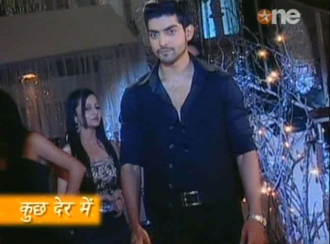 1156 - GEET - Hui Sabse Parayi - Caps IV