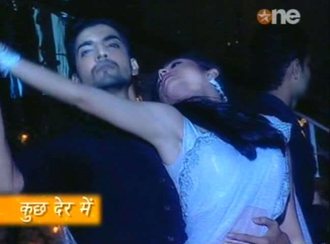 1189 - GEET - Hui Sabse Parayi - Caps IV