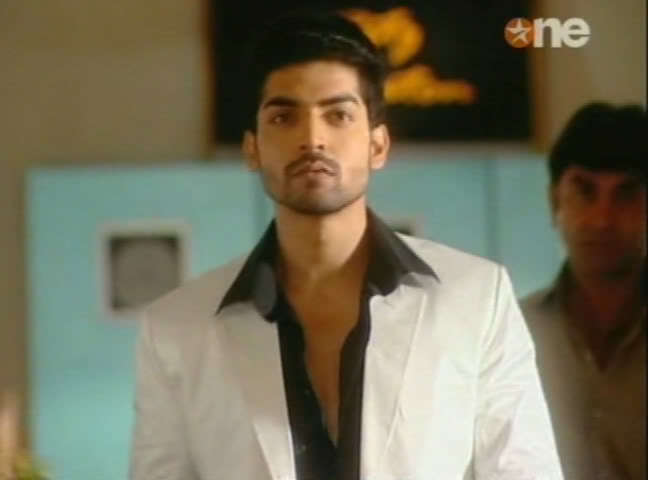 1199 - GEET - Hui Sabse Parayi - Caps IV