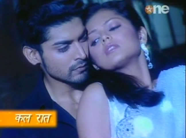 1231 - GEET - Hui Sabse Parayi - Caps IV