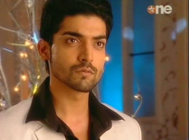 1225 - GEET - Hui Sabse Parayi - Caps IV