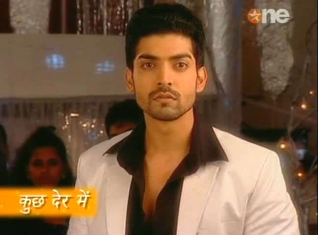 1230 - GEET - Hui Sabse Parayi - Caps IV