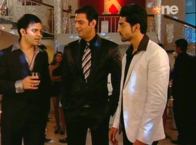 1232 - GEET - Hui Sabse Parayi - Caps IV