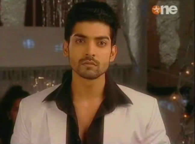 1255 - GEET - Hui Sabse Parayi - Caps IV