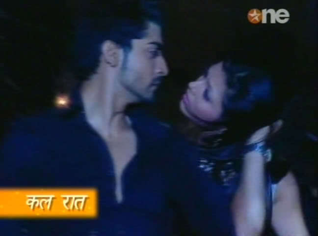 1291 - GEET - Hui Sabse Parayi - Caps IV