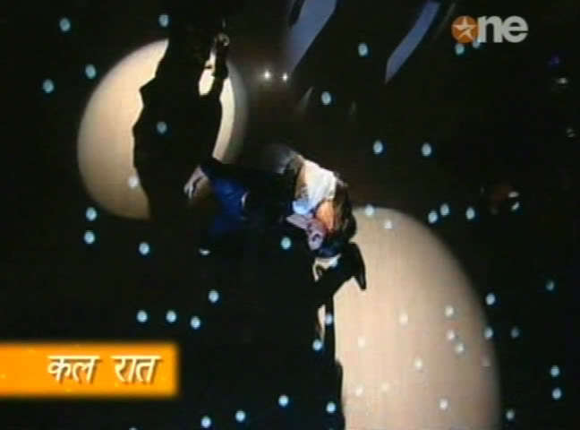 1292 - GEET - Hui Sabse Parayi - Caps IV