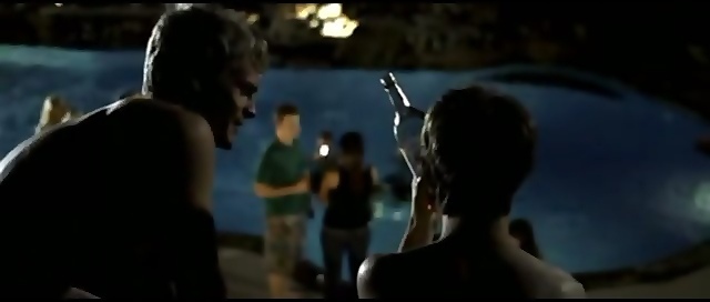 Dylan: Să fim prieteni şi să ne dăm naiba jos de pe acoperişul meu.