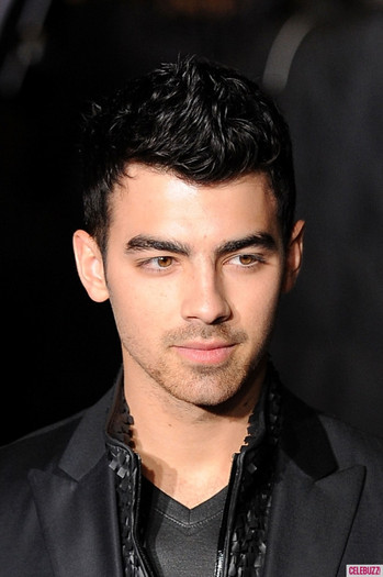 Joe-Jonas-Milan-Fashion-Week-2012-681x1024 - New Joe Jonas