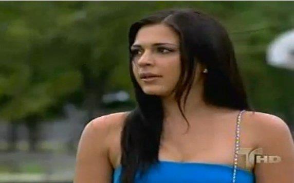 385562_318534054836081_294130037276483_1029804_465904367_n - Liannet Borrego
