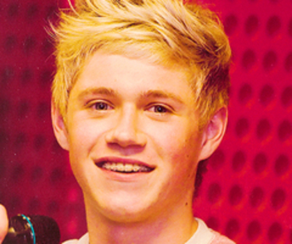 tumblr_lzywnd1Mts1qgnz0po1_r3_500_thumb - Artistice