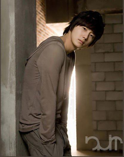 381113_305524826151824_100000829261321_790126_480674395_n