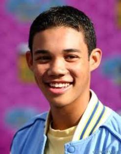 images - roshon fegan