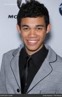 images (2) - roshon fegan