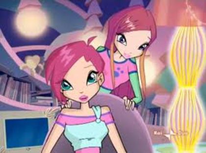 images (24) - winx roxy