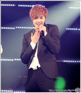 417616_398874463462306_149605571722531_83635311_628007761_n - Kim Hyun Joong 2012