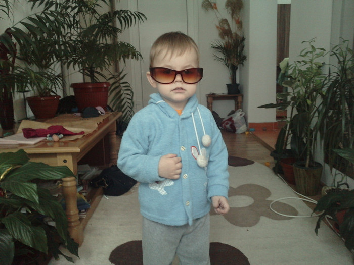 PATRIC 1 an si 7 luni