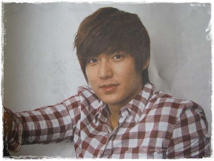 296467_300071920009228_149605571722531_1470167_296927742_n - Lee Min Ho 2012