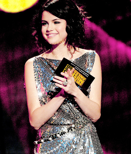 tumblr_lq4vx265xq1qfehvqo1_500_large - 0    Selena Marie Gomez