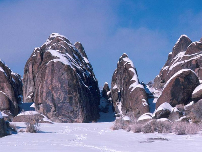 Snow Hills, Owens Valley, C