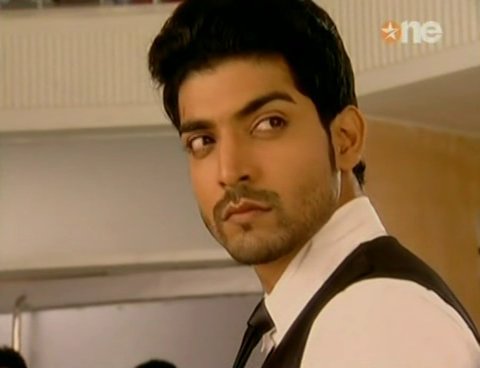 527cf4cc6db1537579cc_13