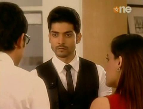 527cf4cc6db1537579cc_19