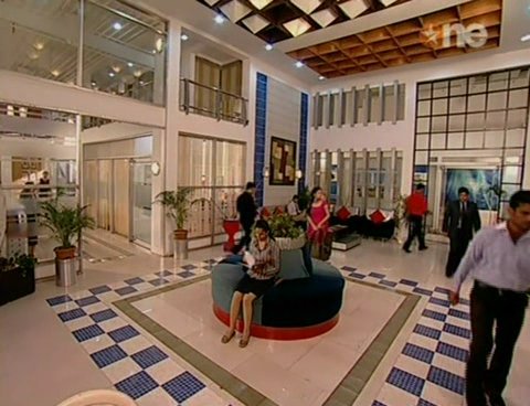 527cf4cc6db1537579cc_21