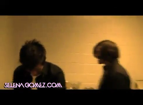 bscap0044 - Behind The Scenes Of Jingle Ball 2010-SC
