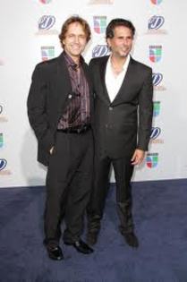images (19) - Guy Ecker